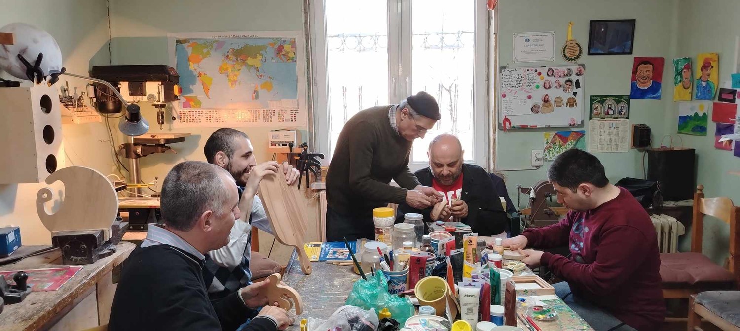 ❤სოციალური თერაპიის სახლი❤